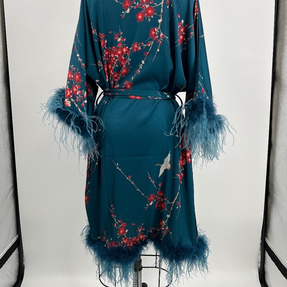 NWT Midi Kimono with feathers - Picture 5 of 13